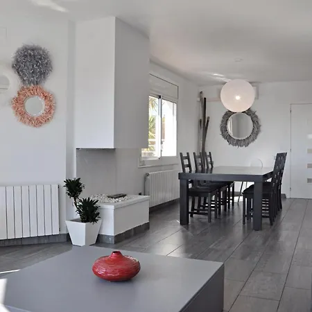 Miramar בית נופש *