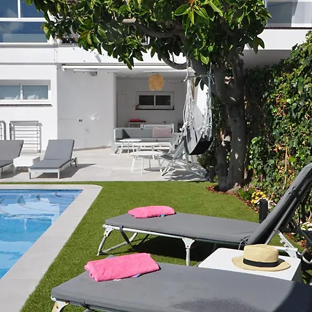 Feriehus Miramar Sitges